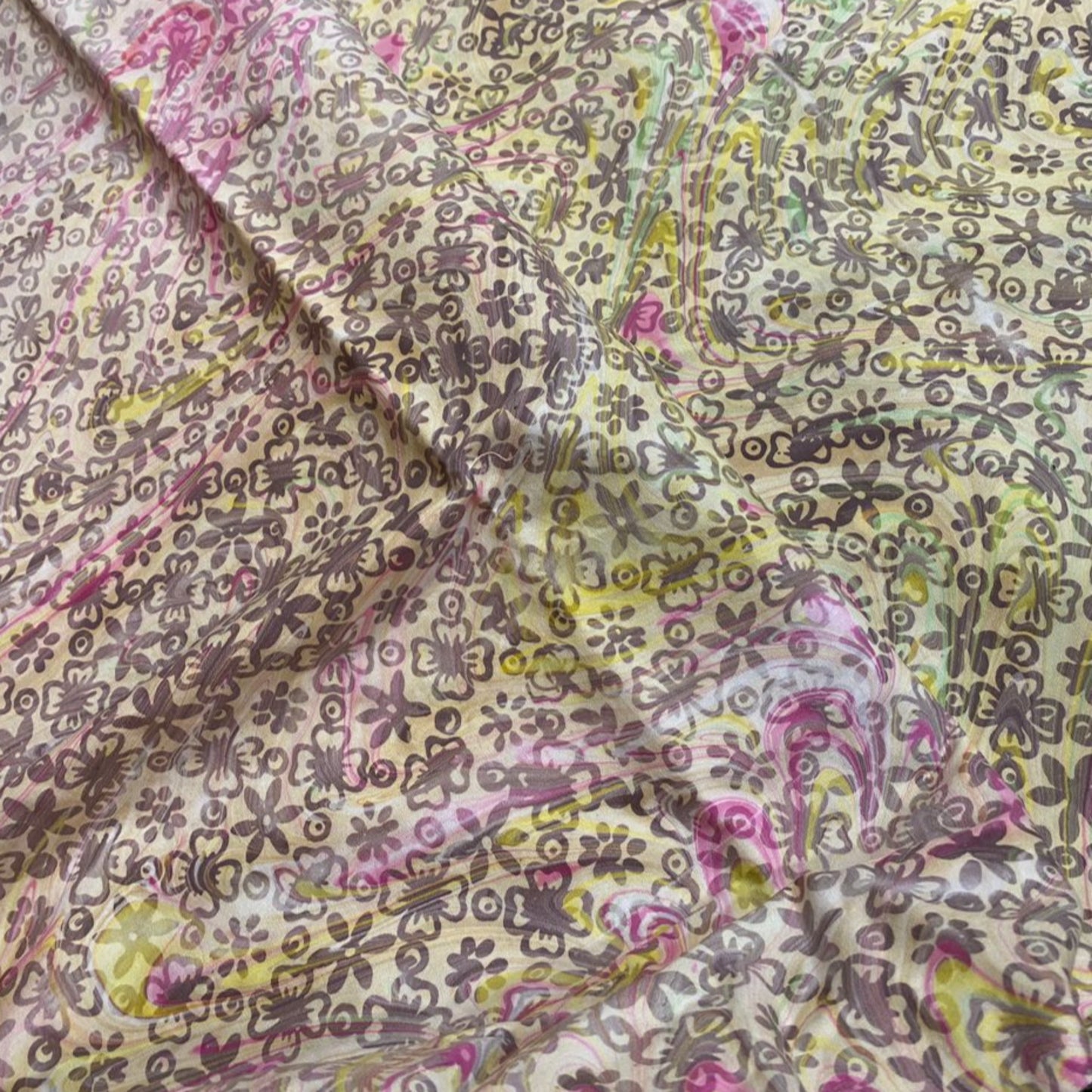Manetain — Batik Bonnet (Silk Satin Lined)