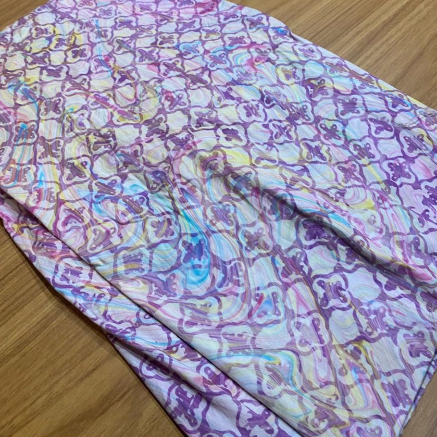 Manetain — Batik Bonnet (Silk Satin Lined)