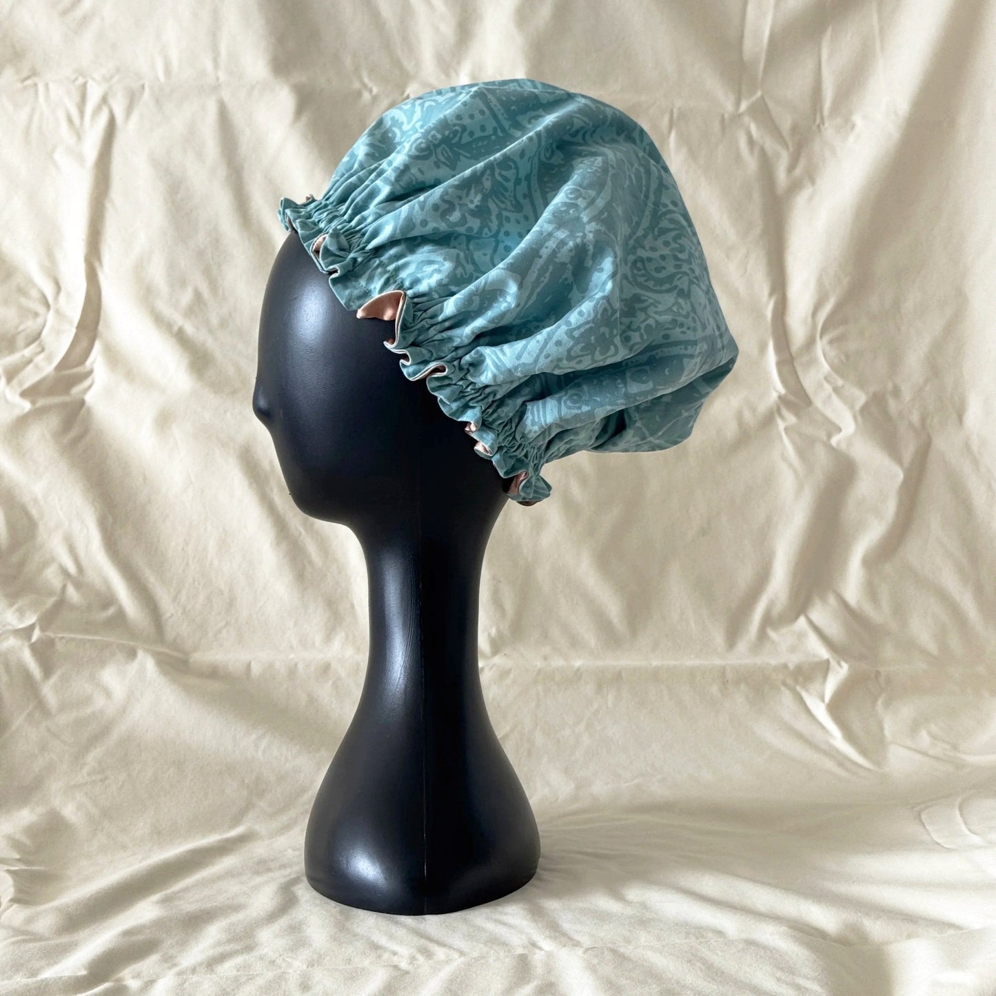 Manetain — Batik Bonnet (Silk Satin Lined)